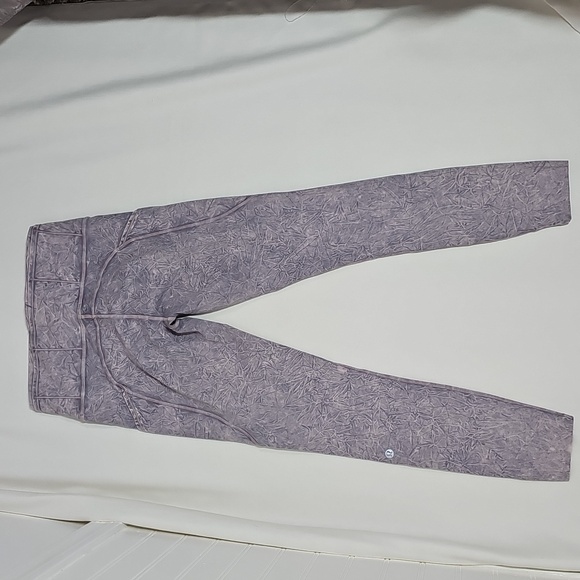 Lululemon Fast and Free Tight II 25" Ice Dye *Non-Reflective Ice Wash - Picture 3 of 5